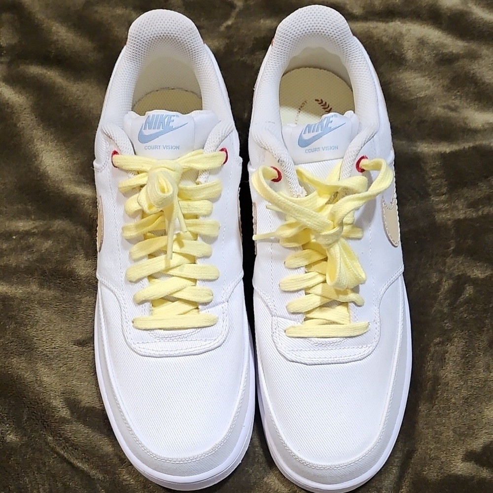 Nike White Sneakers with Yellow Laces